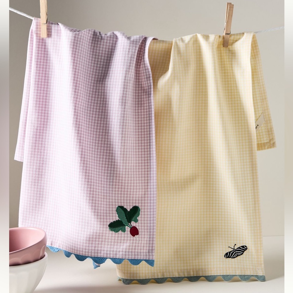 NWT Anthropologie Indira Embroidered Dish Towels Set of 2